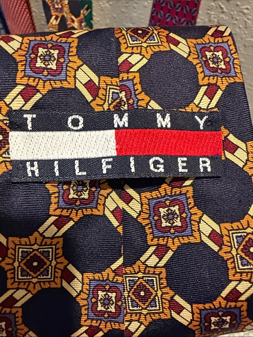 Vintage Tommy Hilfiger Men's Necktie Set in Blue, Red & Navy Patterns (4) - Picture 2 of 9